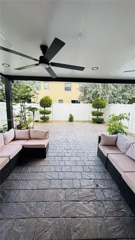 3355 W 90th Terrace Hialeah FL 33018