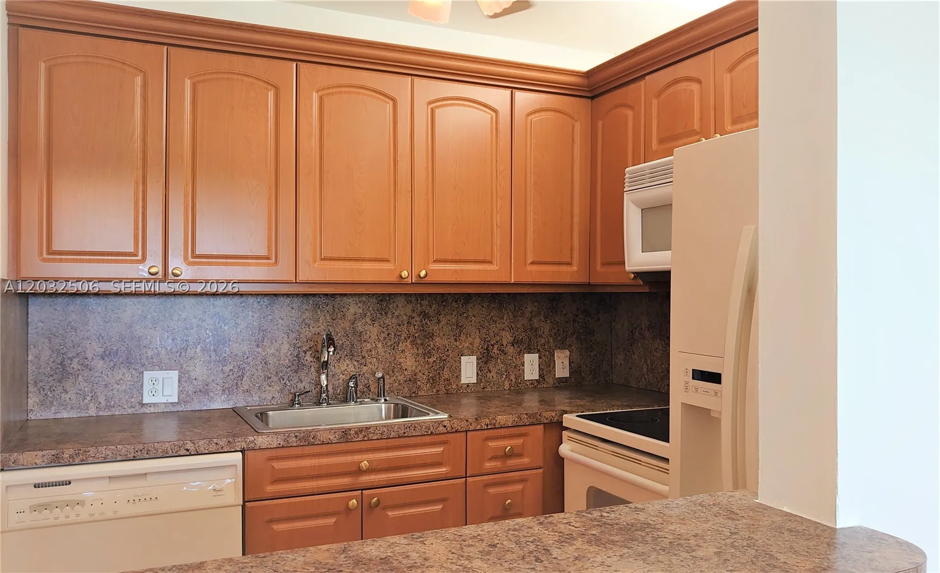 250 Suffolk F Boca Raton FL 33434