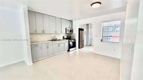 6193 SW 48th Court Davie FL 33314