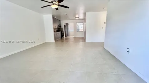 6193 SW 48th Court Davie FL 33314