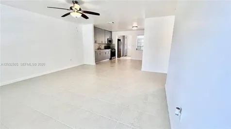 6193 SW 48th Court Davie FL 33314