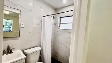 6193 SW 48th Court Davie FL 33314