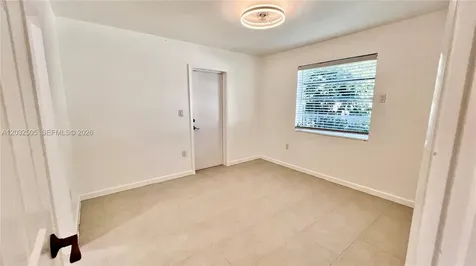 6193 SW 48th Court Davie FL 33314