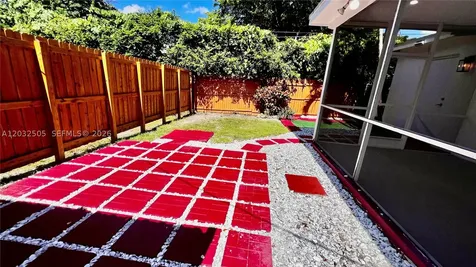 6193 SW 48th Court Davie FL 33314