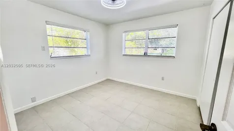 6193 SW 48th Court Davie FL 33314