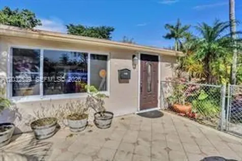 2199 NE 182nd Street North Miami Beach FL 33162