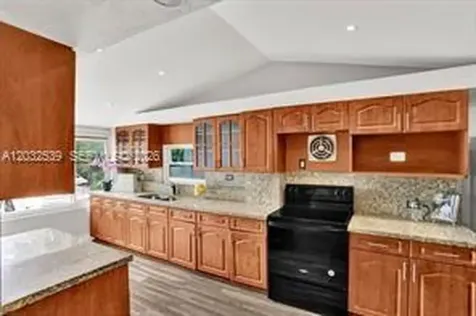 2199 NE 182nd Street North Miami Beach FL 33162