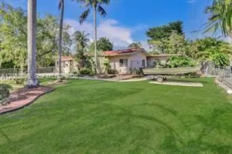 2199 NE 182nd Street North Miami Beach FL 33162