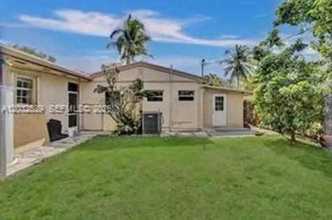 2199 NE 182nd Street North Miami Beach FL 33162