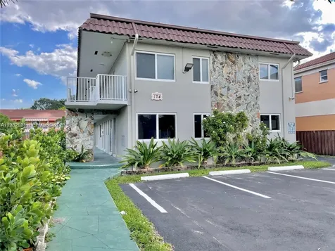 174 E 5th Street Hialeah FL 33010