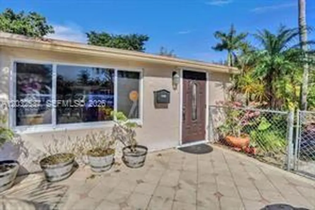 2199 NE 182nd Street North Miami Beach FL 33162