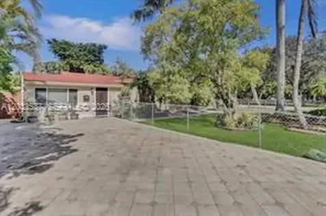 2199 NE 182nd Street North Miami Beach FL 33162