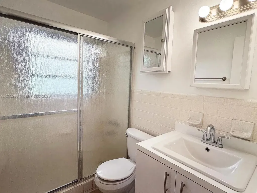 2255 SE 5th Street Pompano Beach FL 33062