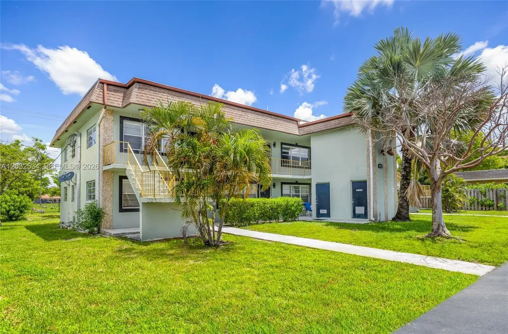 2255 SE 5th Street Pompano Beach FL 33062