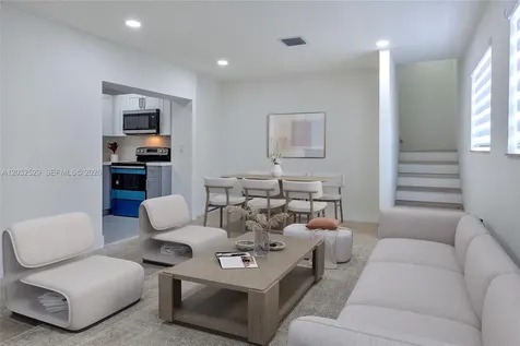 424 W 13th Street Hialeah FL 33010
