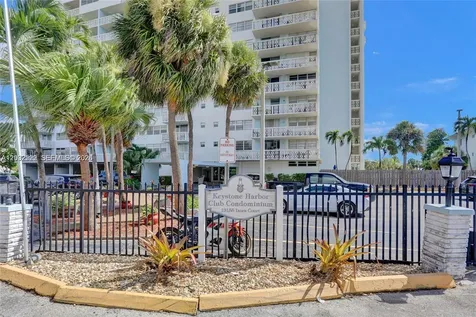 13155 Ixora Court North Miami FL 33181