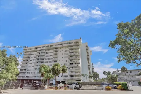 13155 Ixora Court North Miami FL 33181