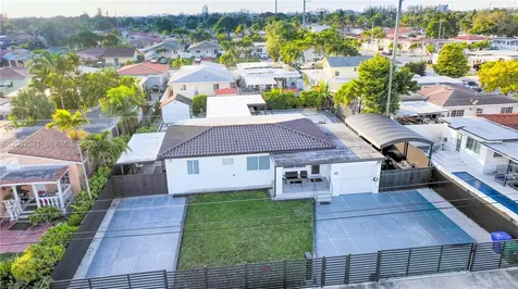 280 NW 59th Court Miami FL 33126