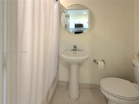 10606 W 32nd Lane Hialeah FL 33018