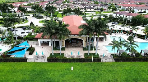 10606 W 32nd Lane Hialeah FL 33018