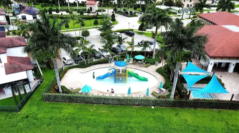 10606 W 32nd Lane Hialeah FL 33018