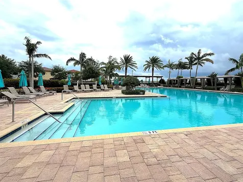 10606 W 32nd Lane Hialeah FL 33018