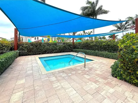 10606 W 32nd Lane Hialeah FL 33018
