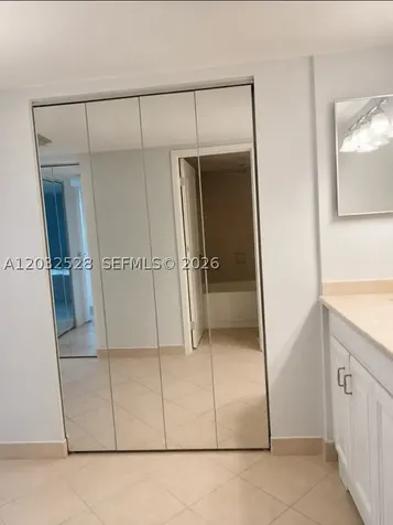 3675 N Country Club Drive Aventura FL 33180