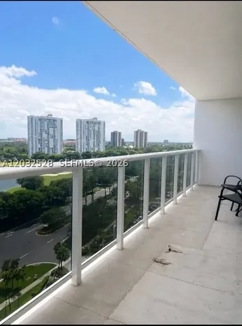3675 N Country Club Drive Aventura FL 33180