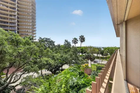 2901 S Bayshore Drive Miami FL 33133