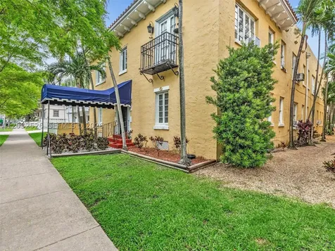 124 Mendoza Avenue Coral Gables FL 33134