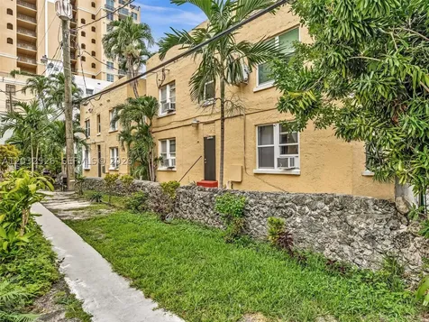 124 Mendoza Avenue Coral Gables FL 33134