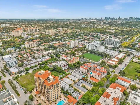 124 Mendoza Avenue Coral Gables FL 33134