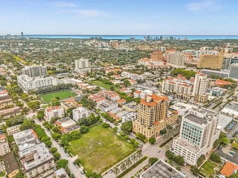124 Mendoza Avenue Coral Gables FL 33134