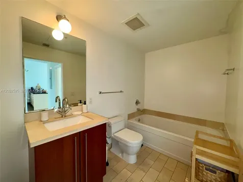 79 SW 12th Street Miami FL 33130