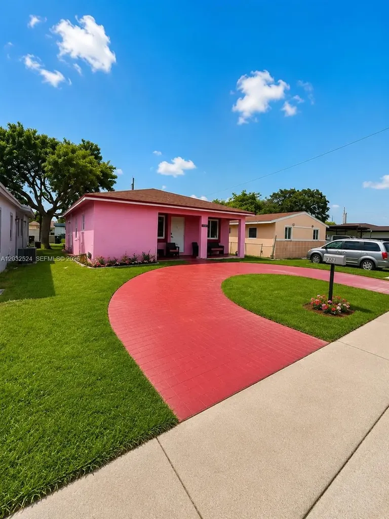 2227 Farragut Street Hollywood FL 33020