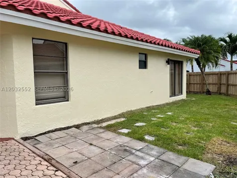 1511 San Remo Circle Homestead FL 33035