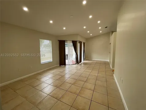 1511 San Remo Circle Homestead FL 33035