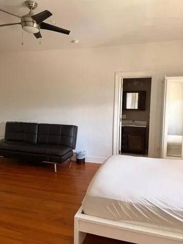 900 16th Street Miami Beach FL 33139