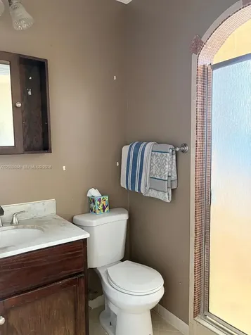 900 16th Street Miami Beach FL 33139
