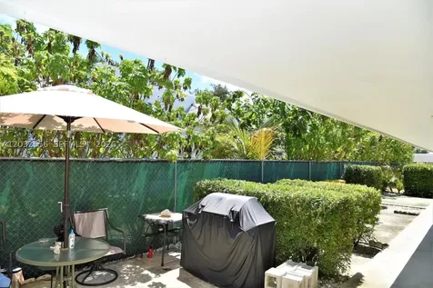 1008 N 18 Avenue Lake Worth FL 33460