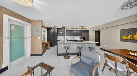 1400 Pennsylvania Avenue Miami Beach FL 33139