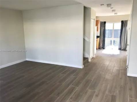 2090 NE 167th Street North Miami Beach FL 33162