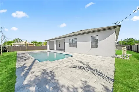1506 NE 18th Street Cape Coral FL 33909