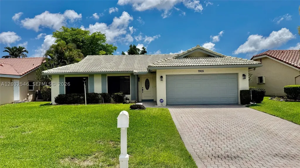 7905 Cloverfield Circle Boca Raton FL 33433