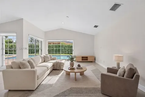 8224 SW 178th Terrace Palmetto Bay FL 33157
