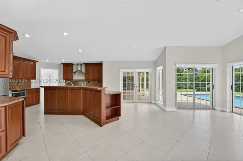 8224 SW 178th Terrace Palmetto Bay FL 33157