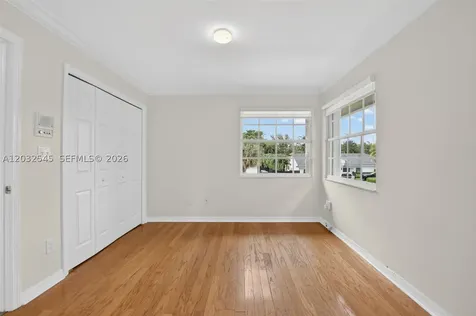 8224 SW 178th Terrace Palmetto Bay FL 33157