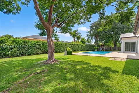 8224 SW 178th Terrace Palmetto Bay FL 33157
