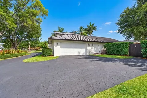 8224 SW 178th Terrace Palmetto Bay FL 33157